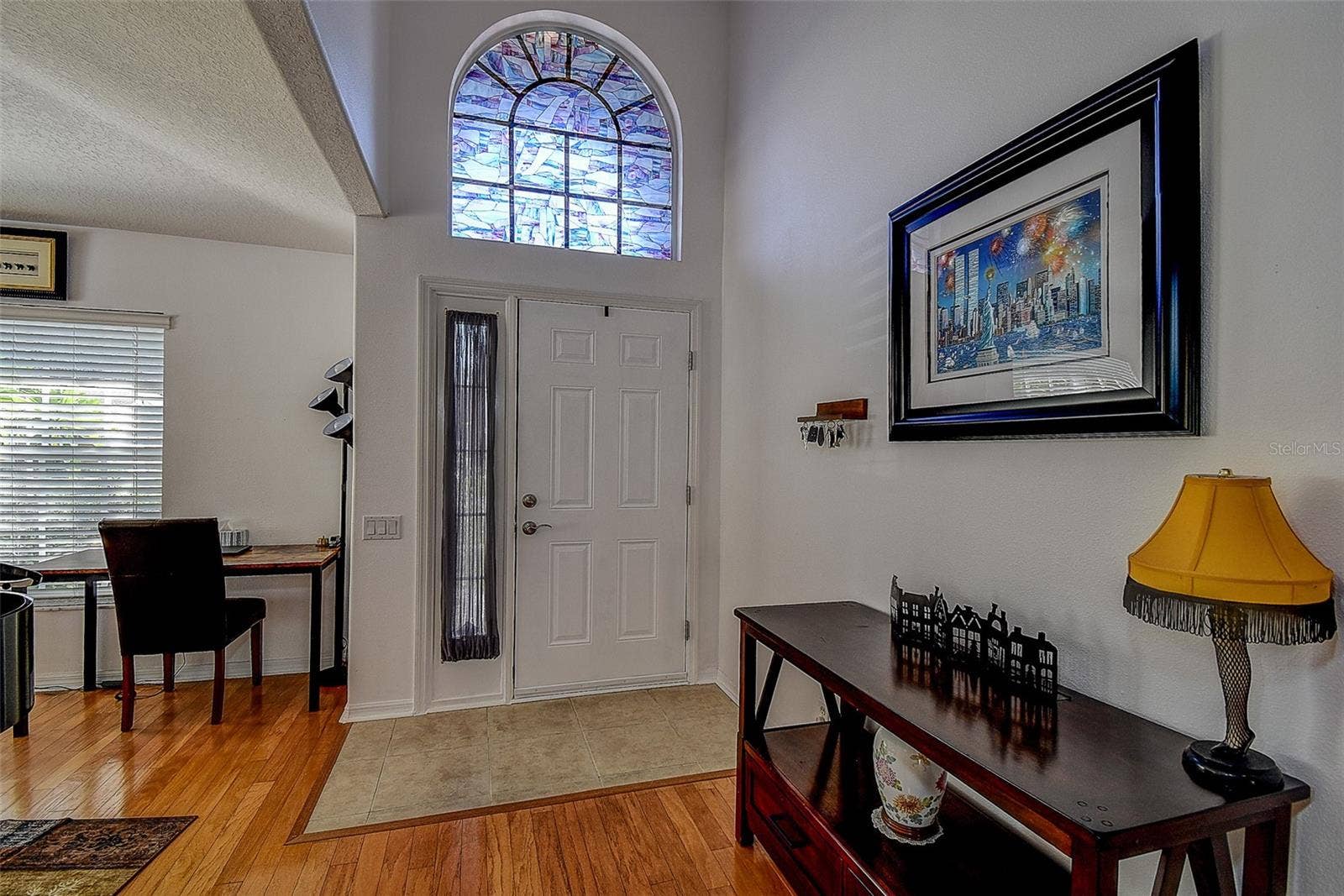 624 N LAKE BOULEVARD, Tarpon Springs, FL 34689 624 N LAKE BOULEVARD, Tarpon Springs, FL 34689