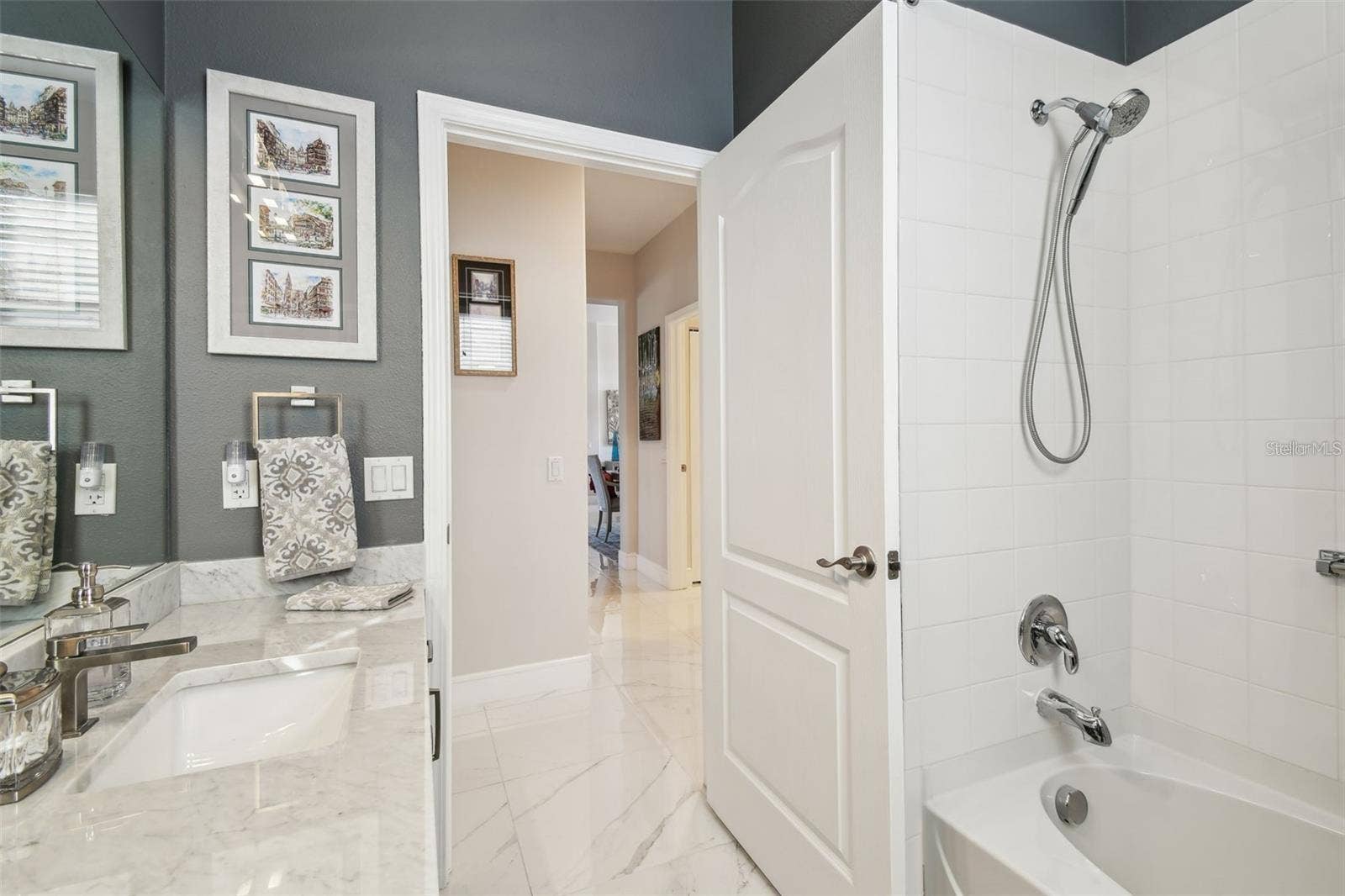 18325 DAVENTRY COURT, Hudson, FL 34667 guest bath