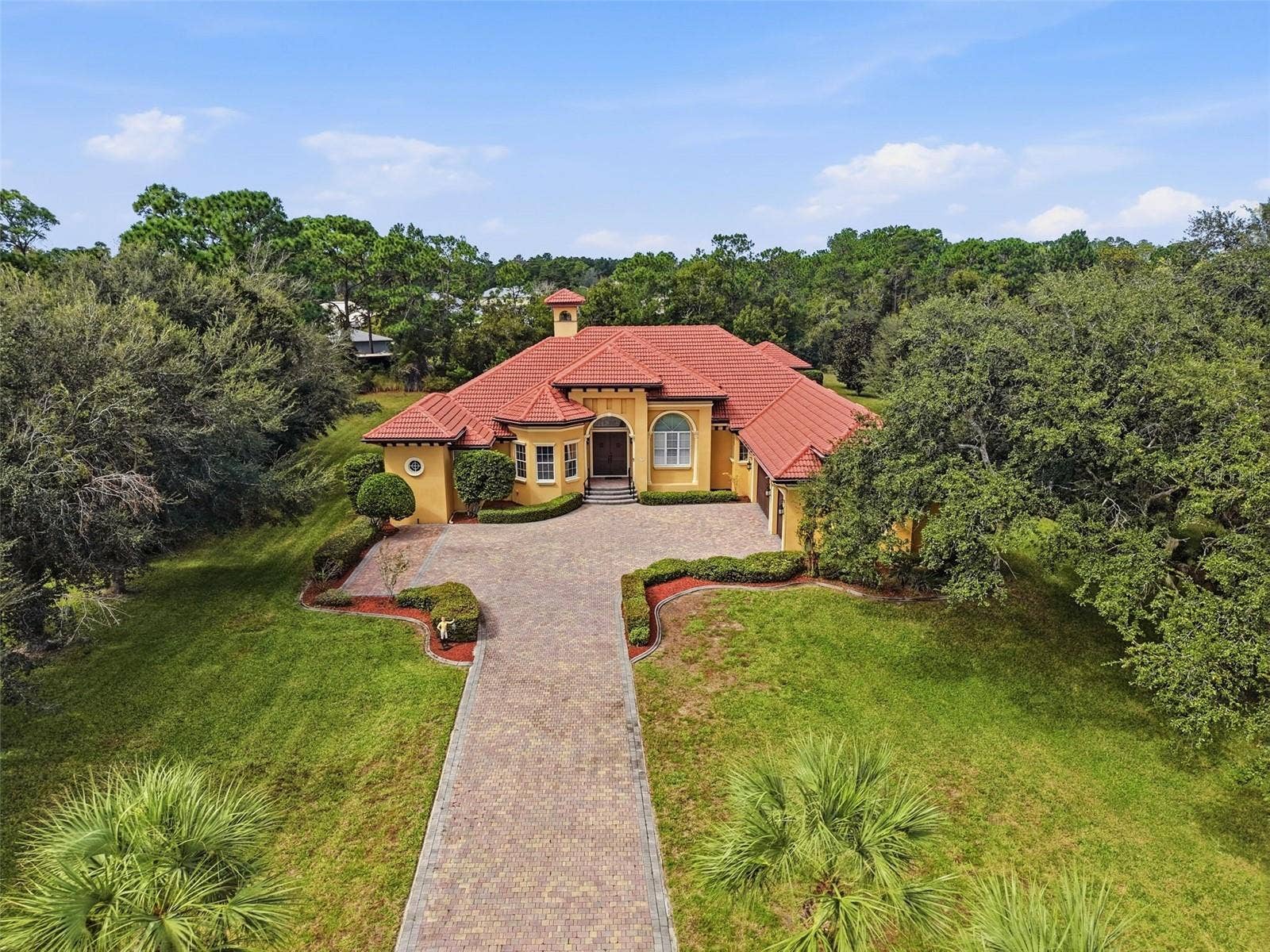 9313 HERNANDO RIDGE ROAD, Weeki Wachee, FL 34613 Gorgeous tile roof and long private paver driveway with gated entrance!