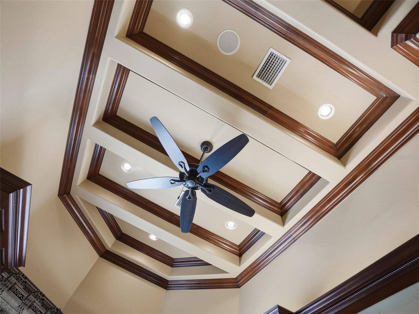 9313 HERNANDO RIDGE ROAD, Weeki Wachee, FL 34613 9313 HERNANDO RIDGE ROAD, Weeki Wachee, FL 34613