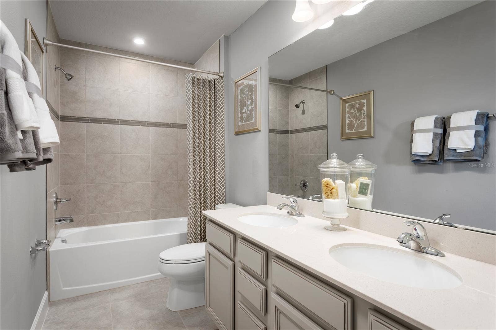 1082 OCEAN LODGE ROAD, Lady Lake, FL 32159 1082 OCEAN LODGE ROAD, Lady Lake, FL 32159