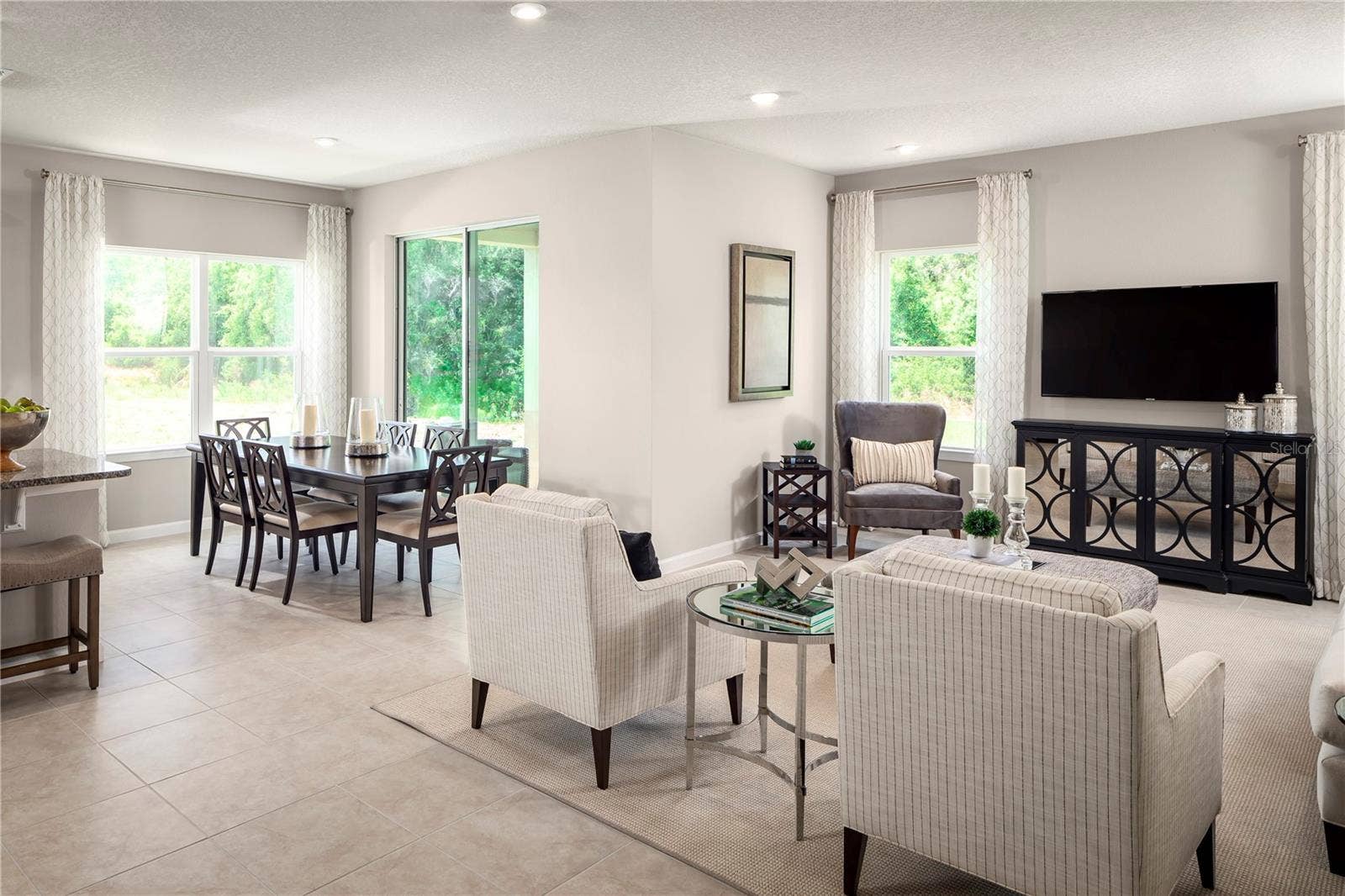 1075 OCEAN LODGE ROAD, Lady Lake, FL 32159