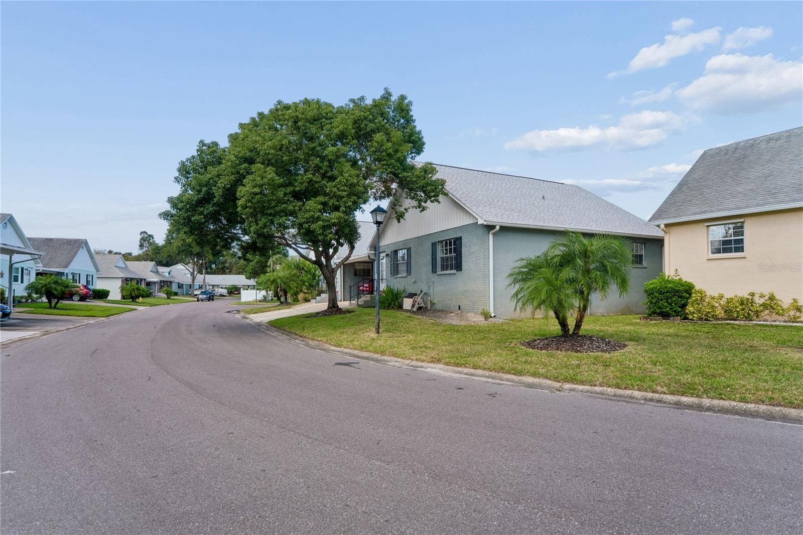 6707 HICKORYWOOD LANE, #3B, New Port Richey, FL 34653 6707 HICKORYWOOD LANE, #3B, New Port Richey, FL 34653