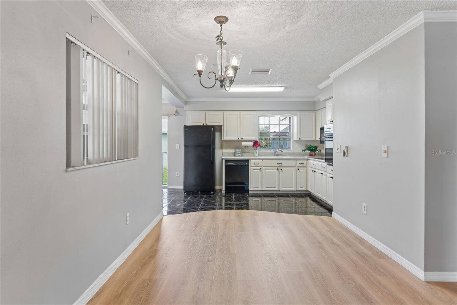 6707 HICKORYWOOD LANE, #3B, New Port Richey, FL 34653 6707 HICKORYWOOD LANE, #3B, New Port Richey, FL 34653