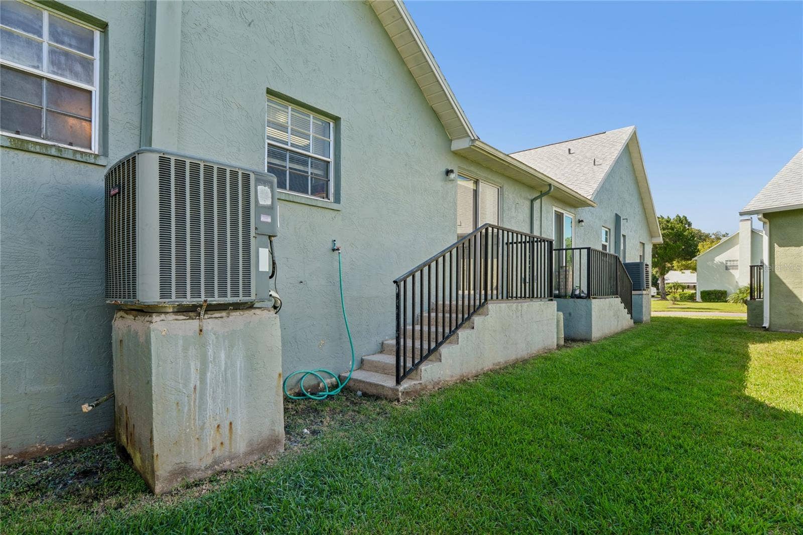 6707 HICKORYWOOD LANE, #3B, New Port Richey, FL 34653 6707 HICKORYWOOD LANE, #3B, New Port Richey, FL 34653