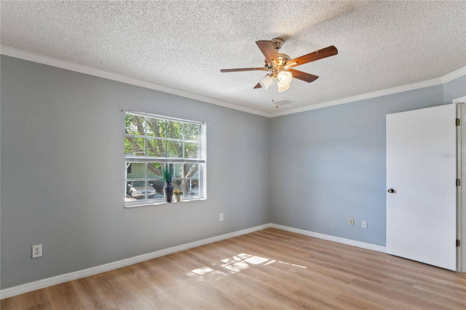 6707 HICKORYWOOD LANE, #3B, New Port Richey, FL 34653 6707 HICKORYWOOD LANE, #3B, New Port Richey, FL 34653