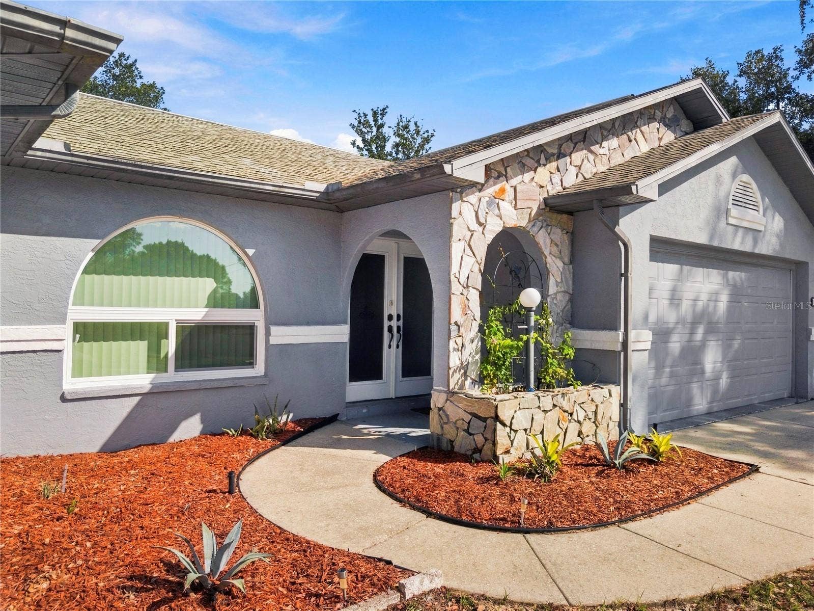 8382 PINEWOOD AVENUE, Brooksville, FL 34613 8382 PINEWOOD AVENUE, Brooksville, FL 34613