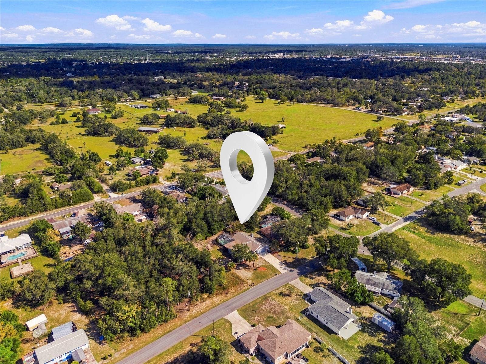 8382 PINEWOOD AVENUE, Brooksville, FL 34613 8382 PINEWOOD AVENUE, Brooksville, FL 34613