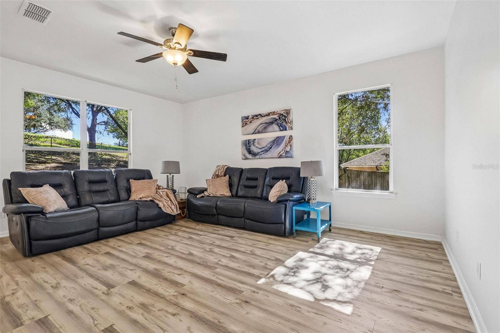 1305 WINDY BLUFF DRIVE, Minneola, FL 34715