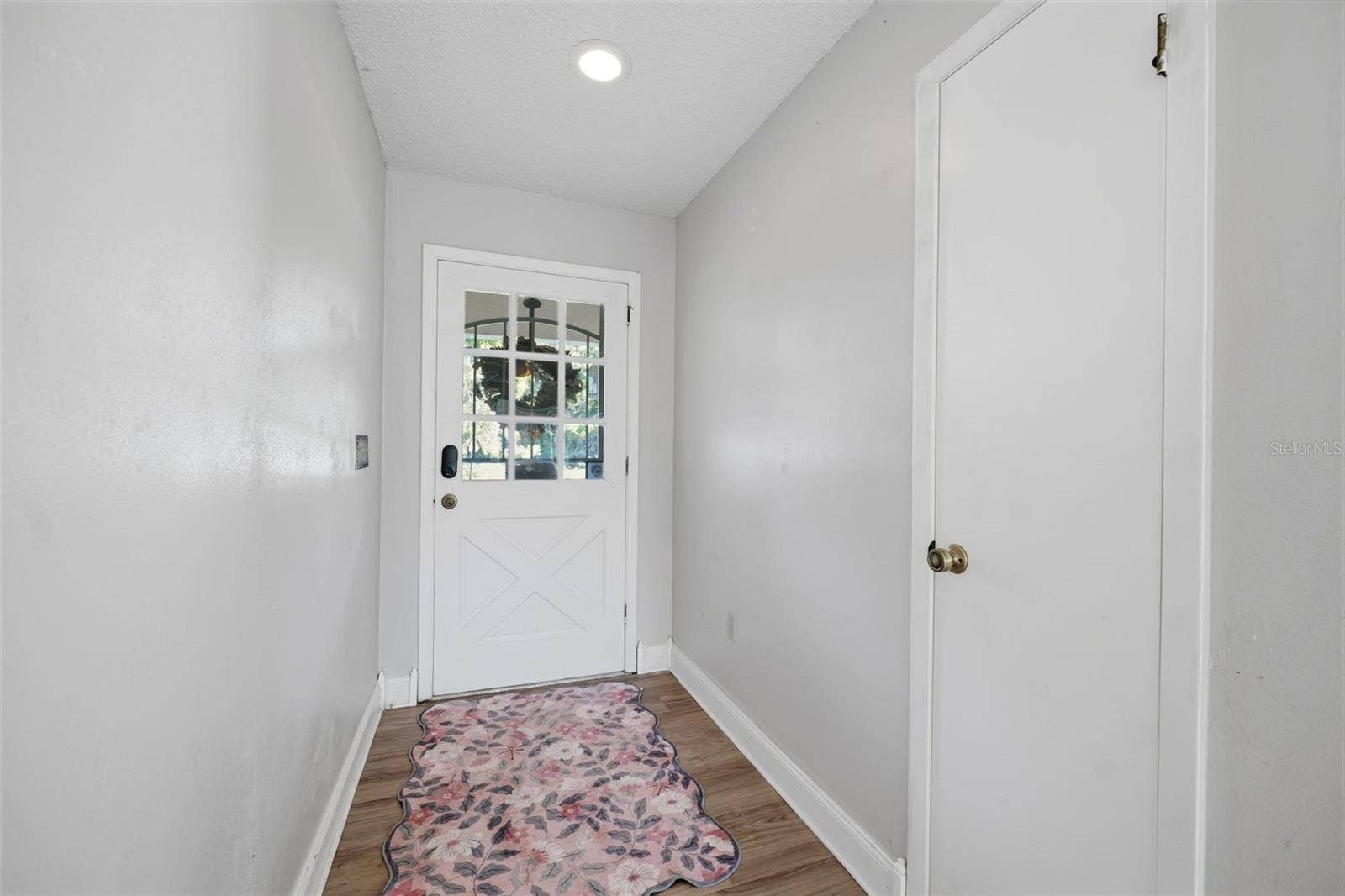 10048 AMIDON STREET, Spring Hill, FL 34608 Foyer