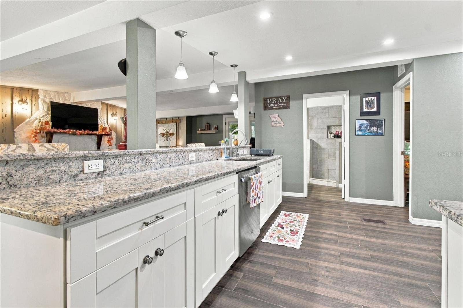1922 BEACHWAY LANE, Odessa, FL 33556 1922 BEACHWAY LANE, Odessa, FL 33556