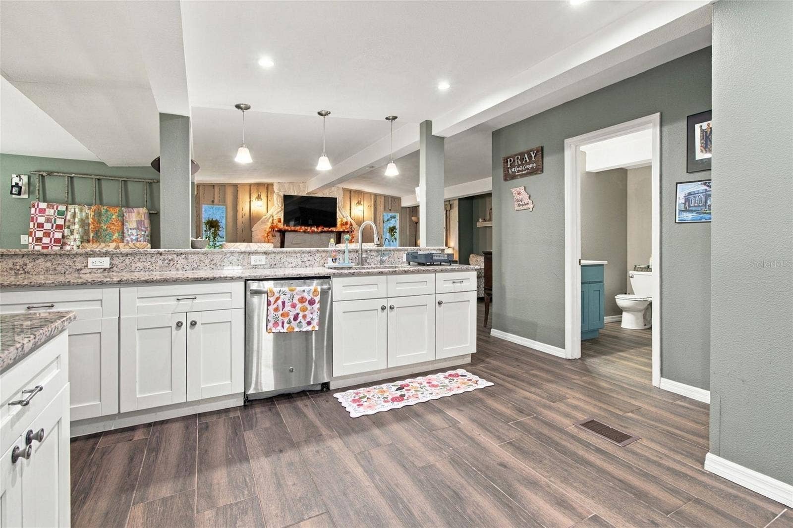 1922 BEACHWAY LANE, Odessa, FL 33556 1922 BEACHWAY LANE, Odessa, FL 33556
