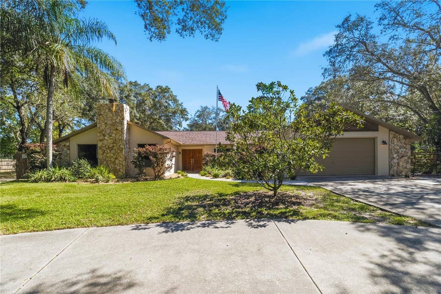Property photo for 18644 FURMAN DRIVE, Spring Hill, FL