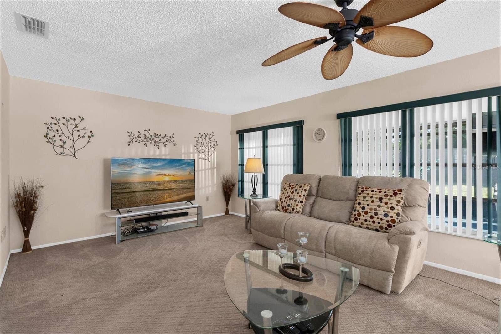 4704 TIBURON DRIVE, New Port Richey, FL 34655 4704 TIBURON DRIVE, New Port Richey, FL 34655