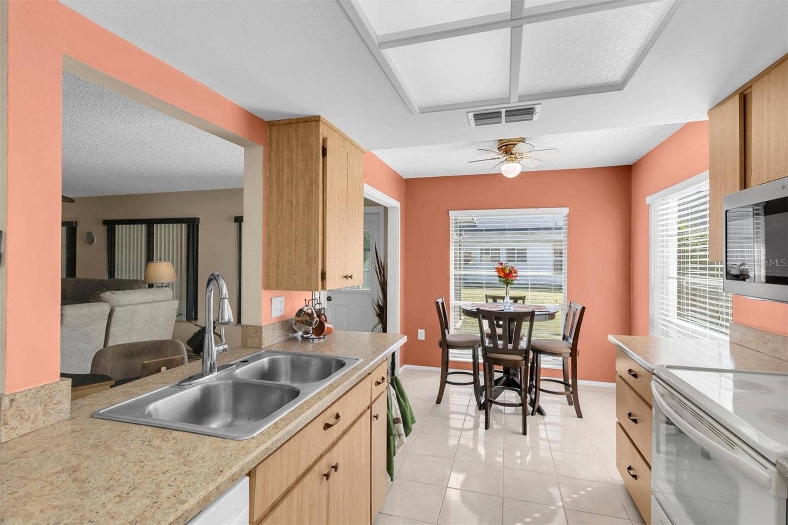 4704 TIBURON DRIVE, New Port Richey, FL 34655 4704 TIBURON DRIVE, New Port Richey, FL 34655