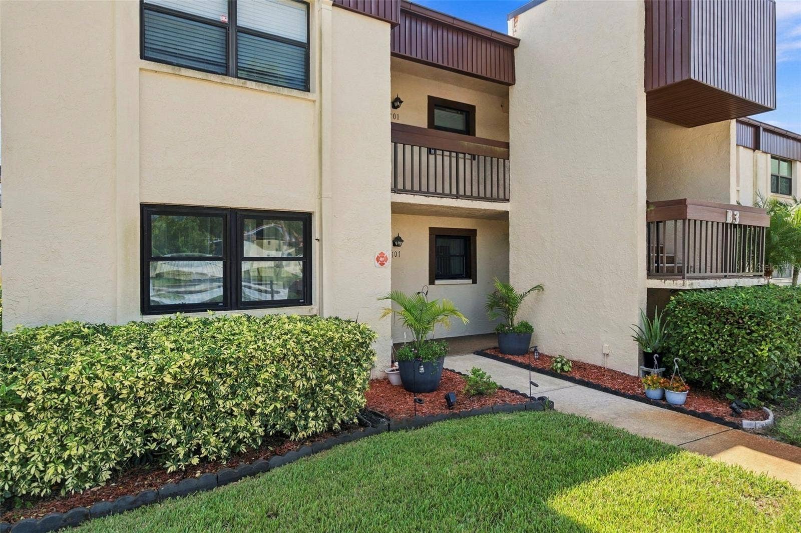 2400 WINDING CREEK BOULEVARD, #3-202, Clearwater, FL 33761