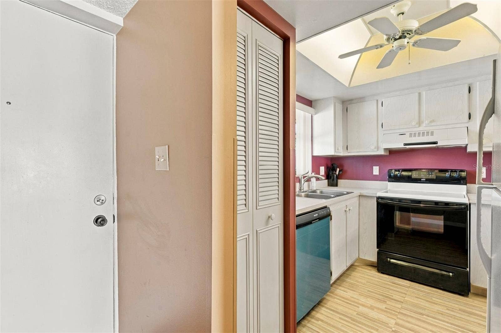 2400 WINDING CREEK BOULEVARD, #3-202, Clearwater, FL 33761
