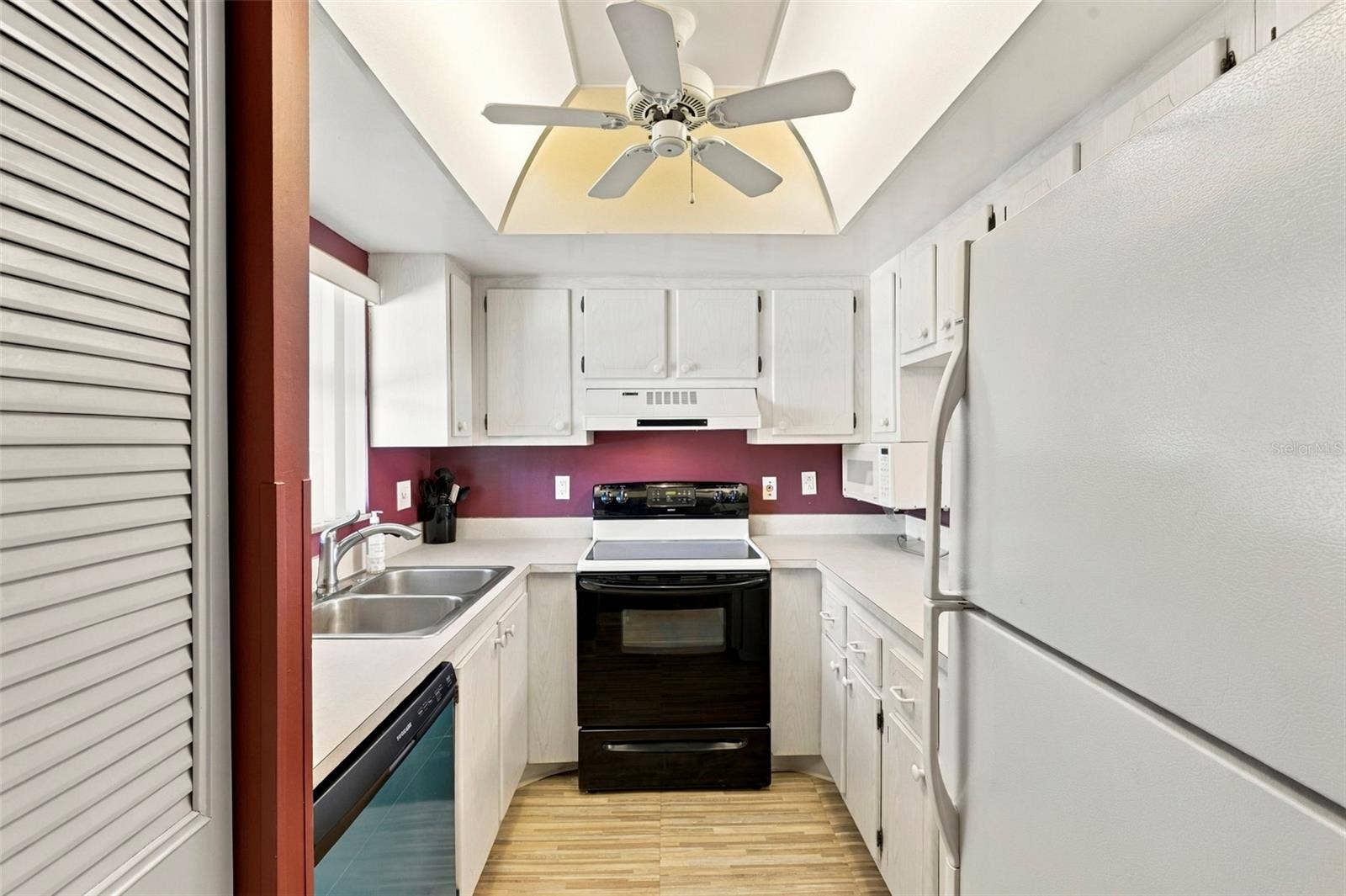 2400 WINDING CREEK BOULEVARD, #3-202, Clearwater, FL 33761