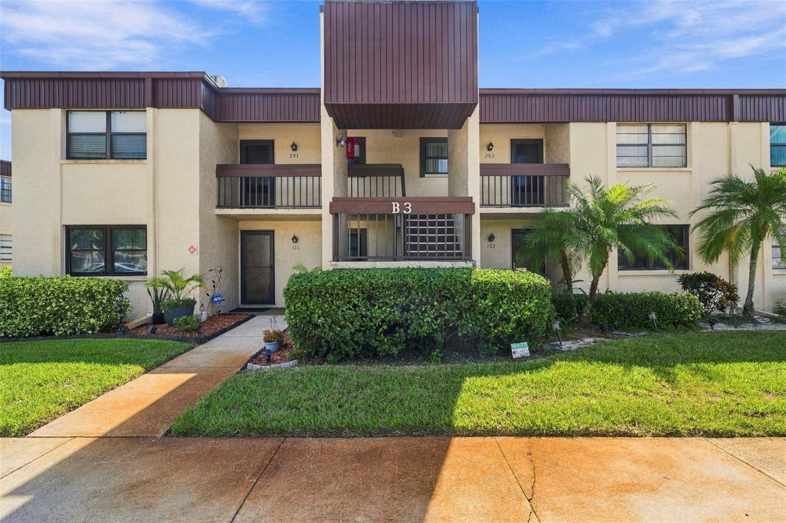 2400 WINDING CREEK BOULEVARD, #3-202, Clearwater, FL 33761