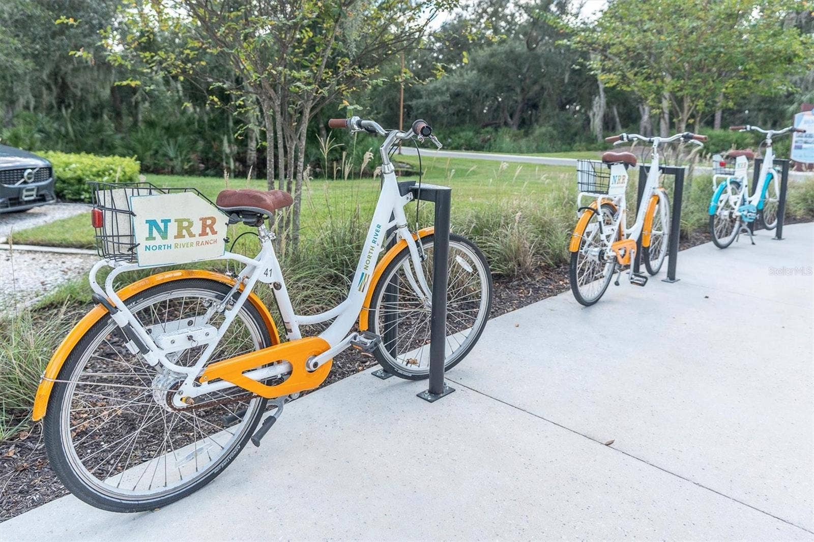 9921 PLUM RIVER DRIVE, Parrish, FL 34219 Free bike share for residents