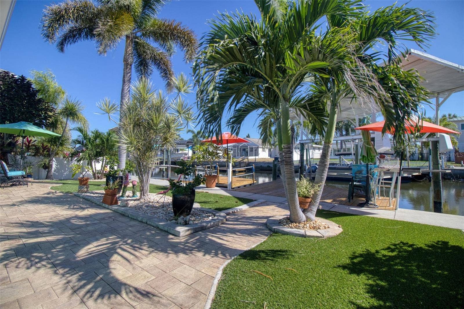 13734 SAN JUAN AVENUE, Hudson, FL 34667 back yard