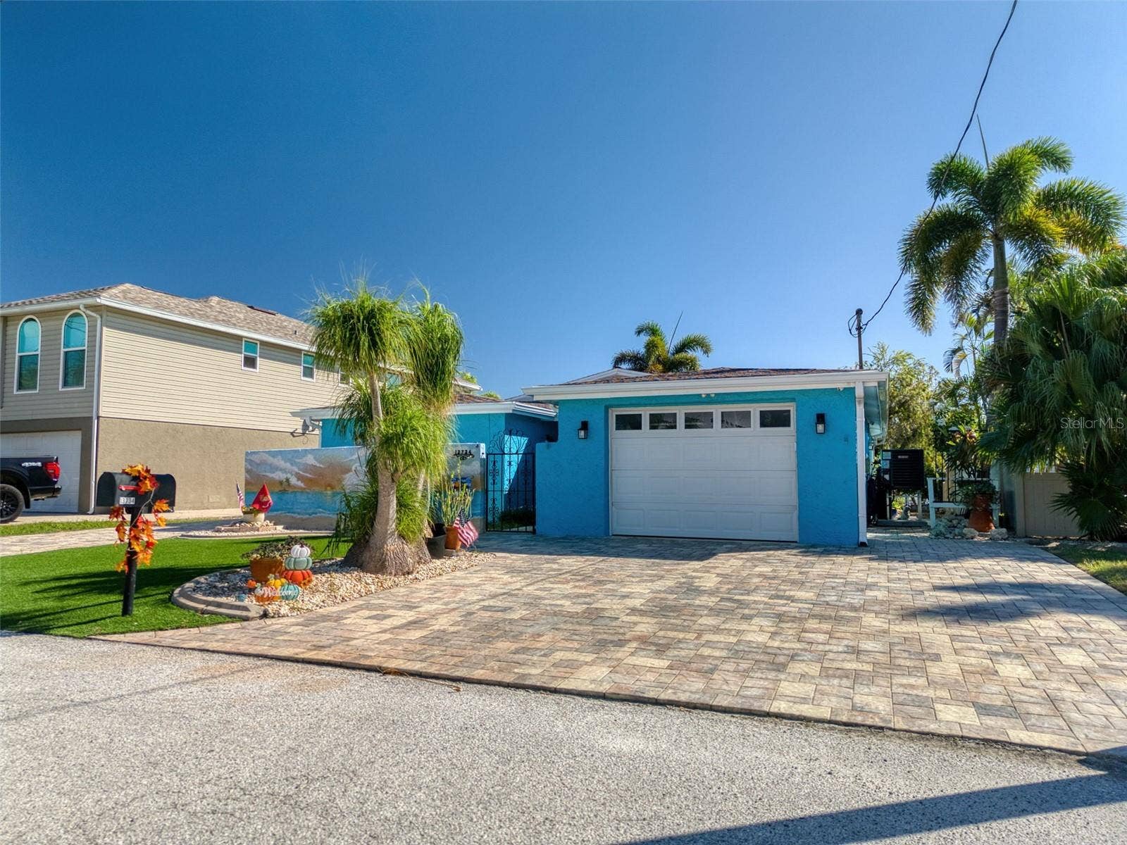 13734 SAN JUAN AVENUE, Hudson, FL 34667 Front