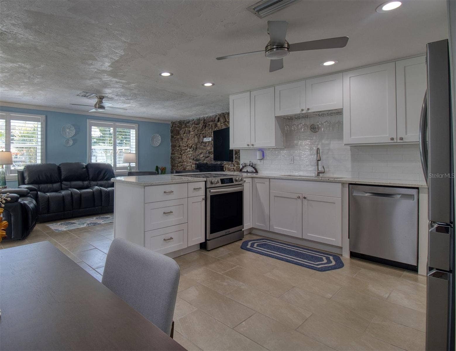 13734 SAN JUAN AVENUE, Hudson, FL 34667 Kitchen