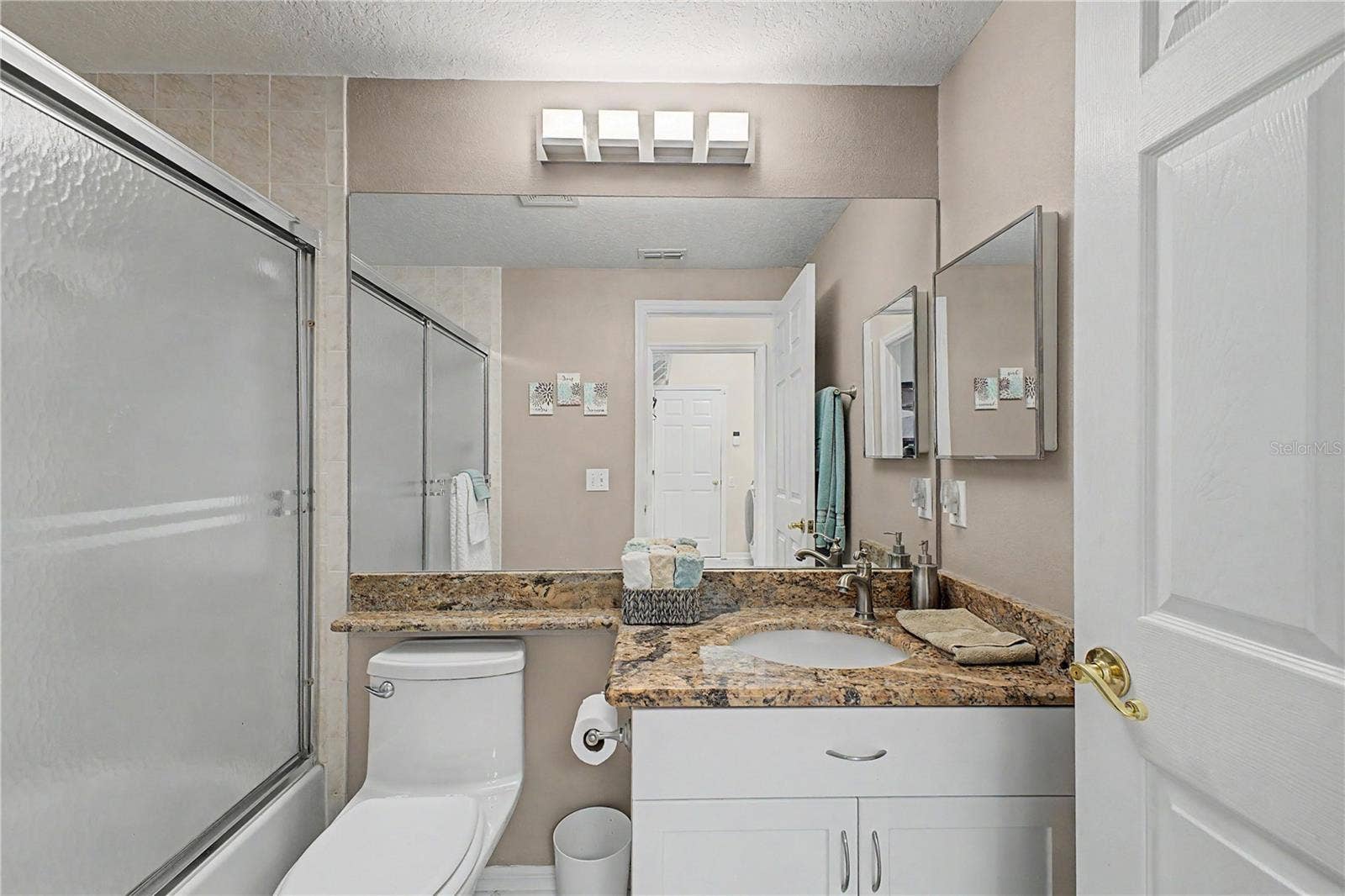 15017 TAMARIND LOOP, Spring Hill, FL 34609 15017 TAMARIND LOOP, Spring Hill, FL 34609