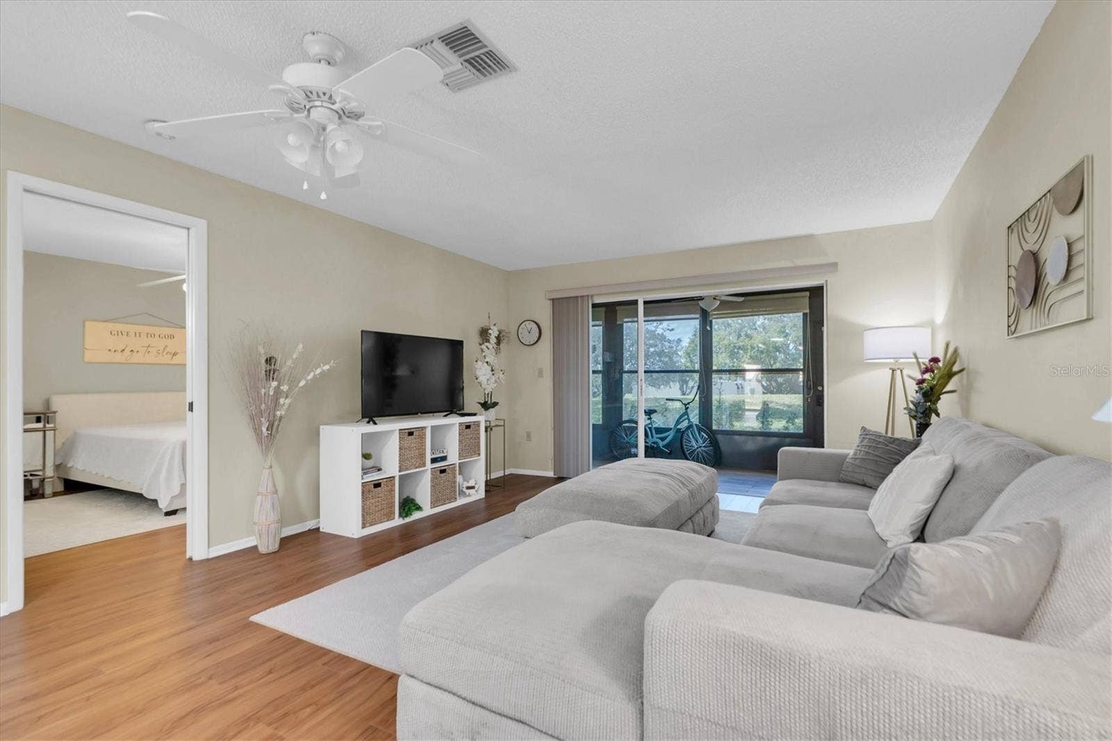 11311 DOLLAR LAKE DRIVE, #6, Port Richey, FL 34668 11311 DOLLAR LAKE DRIVE, #6, Port Richey, FL 34668