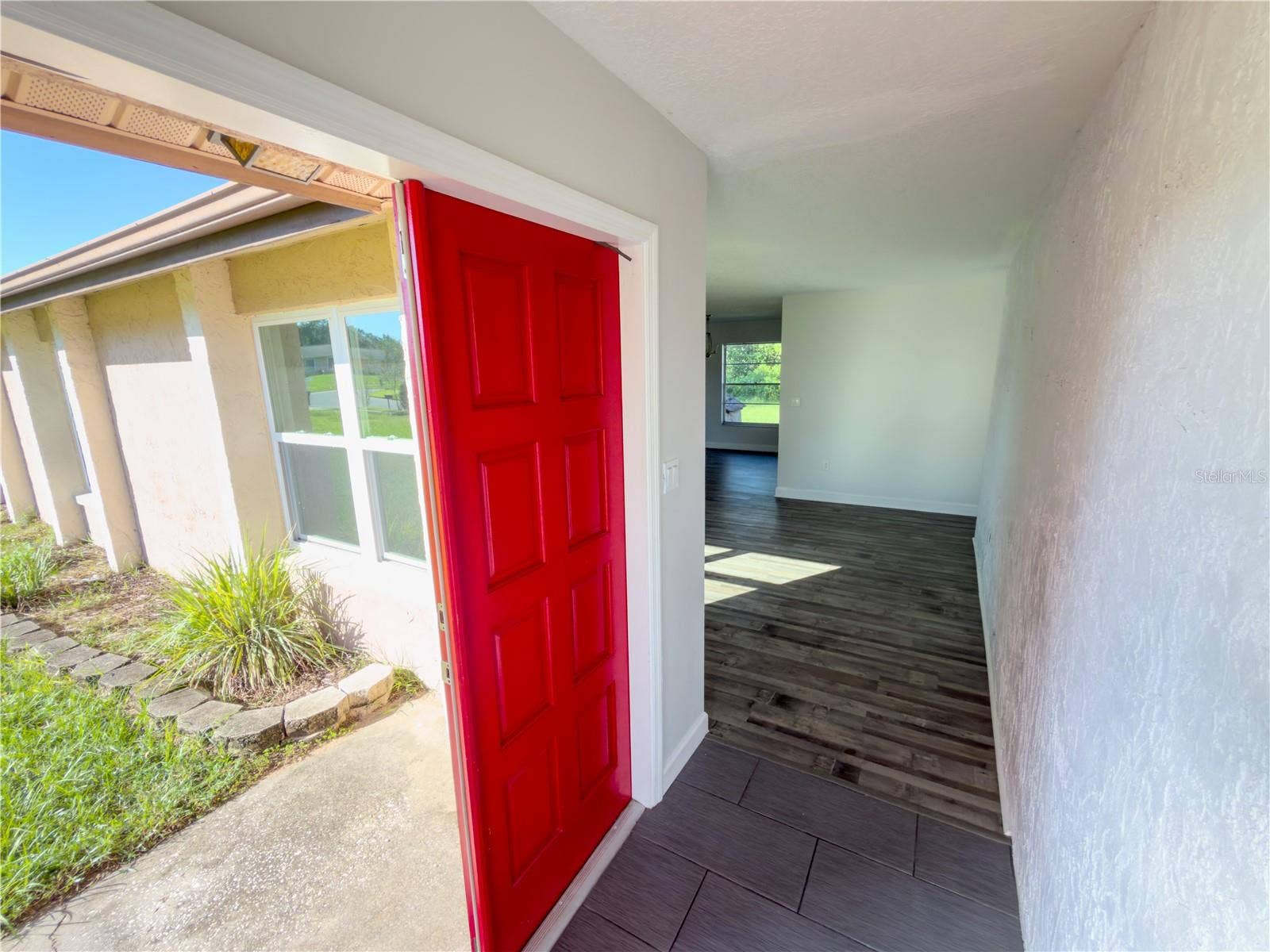 1804 ORANGE HILL DRIVE, Brandon, FL 33510 Foyer