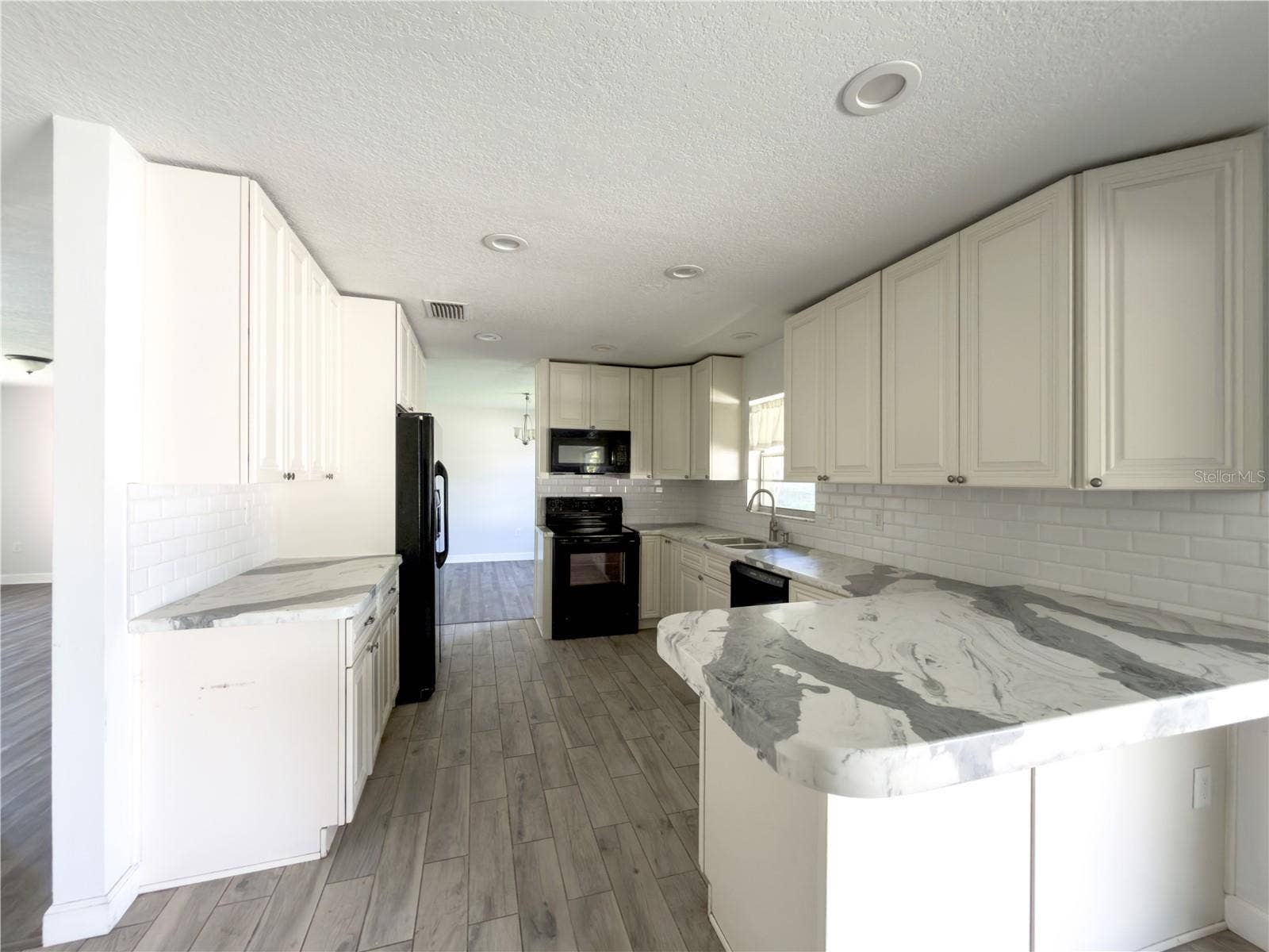 1804 ORANGE HILL DRIVE, Brandon, FL 33510 Kitchen