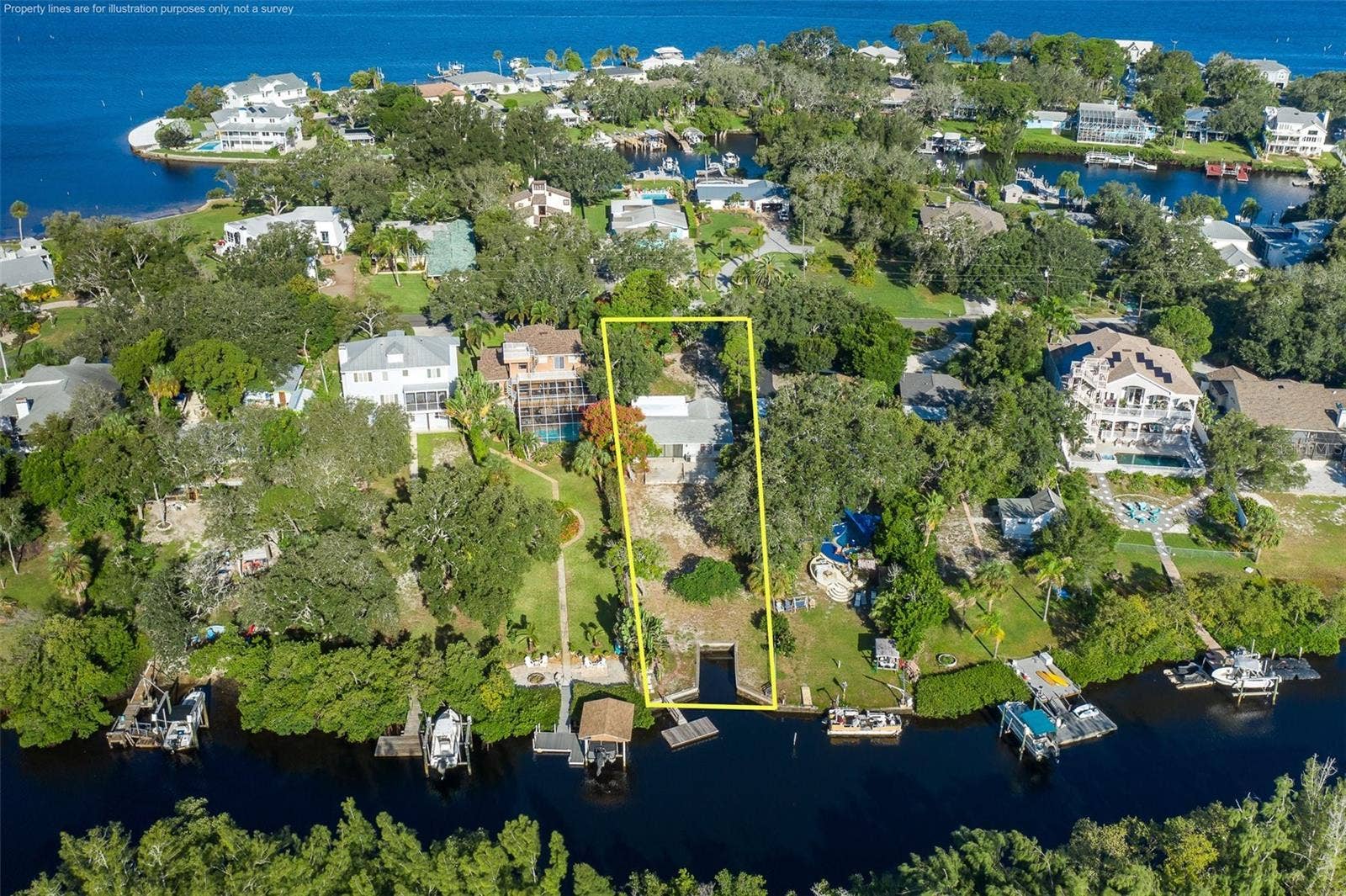 3138 BLUFF BOULEVARD, Holiday, FL 34691 3138 BLUFF BOULEVARD, Holiday, FL 34691