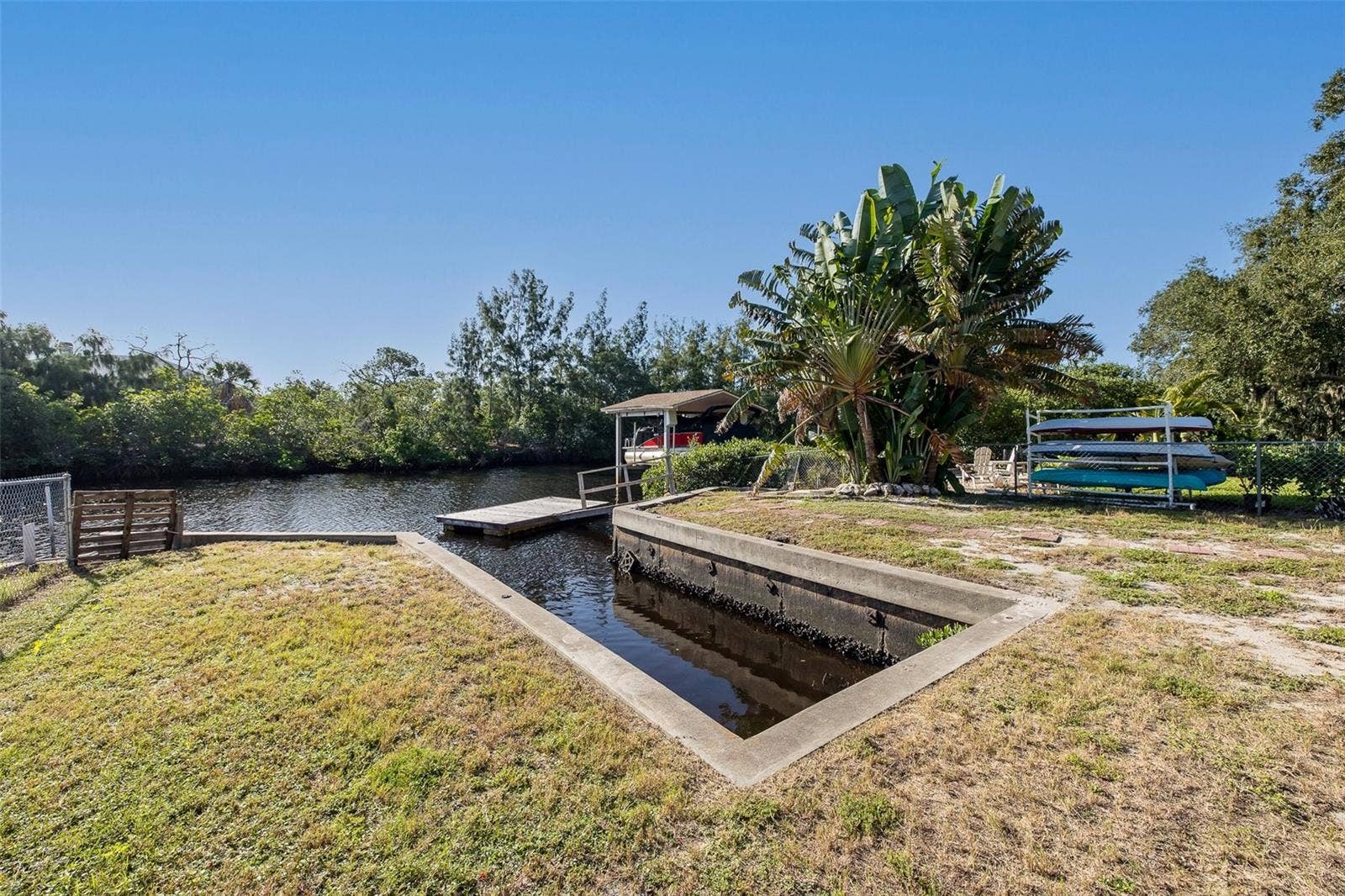 3138 BLUFF BOULEVARD, Holiday, FL 34691 3138 BLUFF BOULEVARD, Holiday, FL 34691