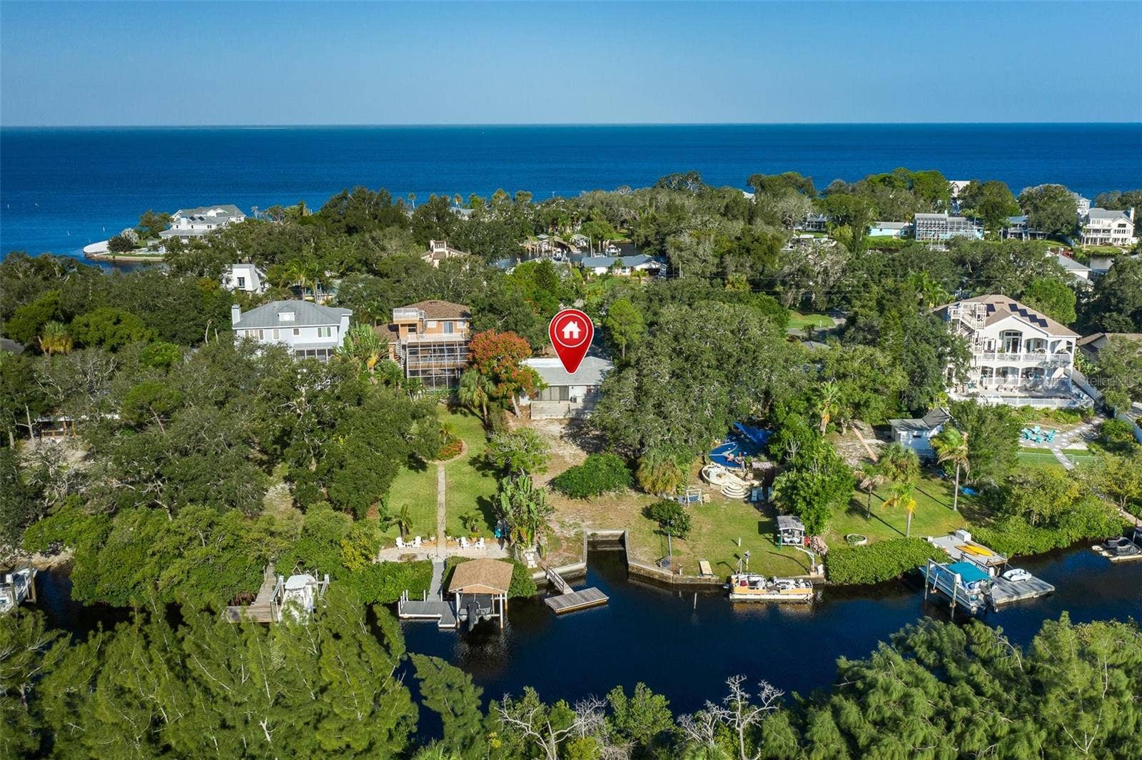 3138 BLUFF BOULEVARD, Holiday, FL 34691 3138 BLUFF BOULEVARD, Holiday, FL 34691