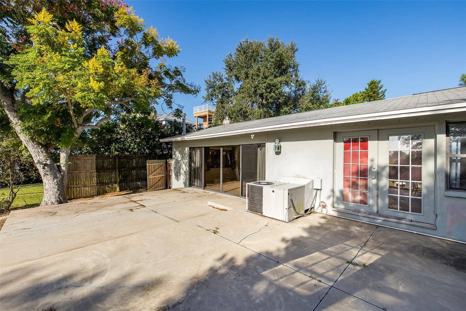 3138 BLUFF BOULEVARD, Holiday, FL 34691 3138 BLUFF BOULEVARD, Holiday, FL 34691