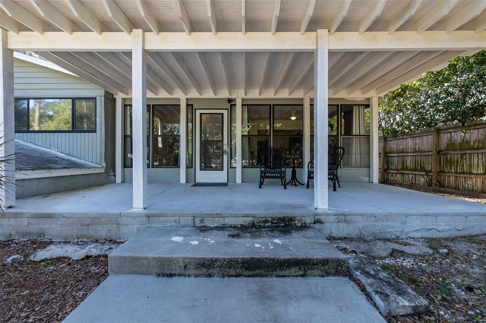 3138 BLUFF BOULEVARD, Holiday, FL 34691 3138 BLUFF BOULEVARD, Holiday, FL 34691