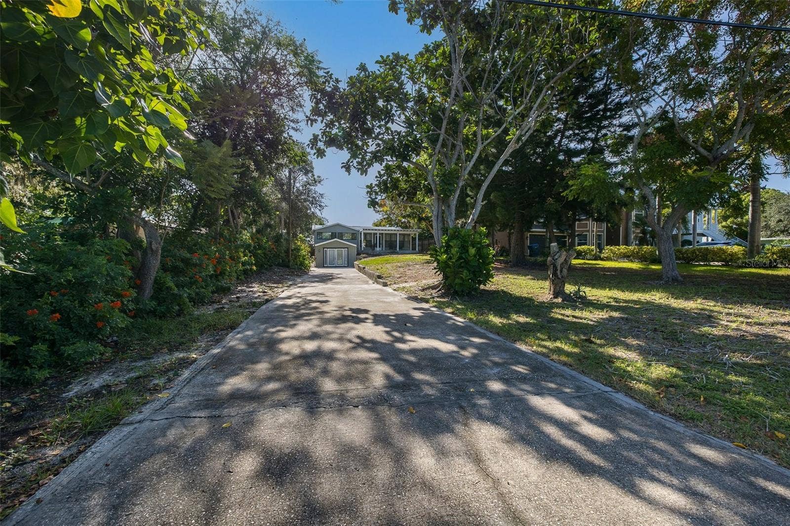 3138 BLUFF BOULEVARD, Holiday, FL 34691 3138 BLUFF BOULEVARD, Holiday, FL 34691