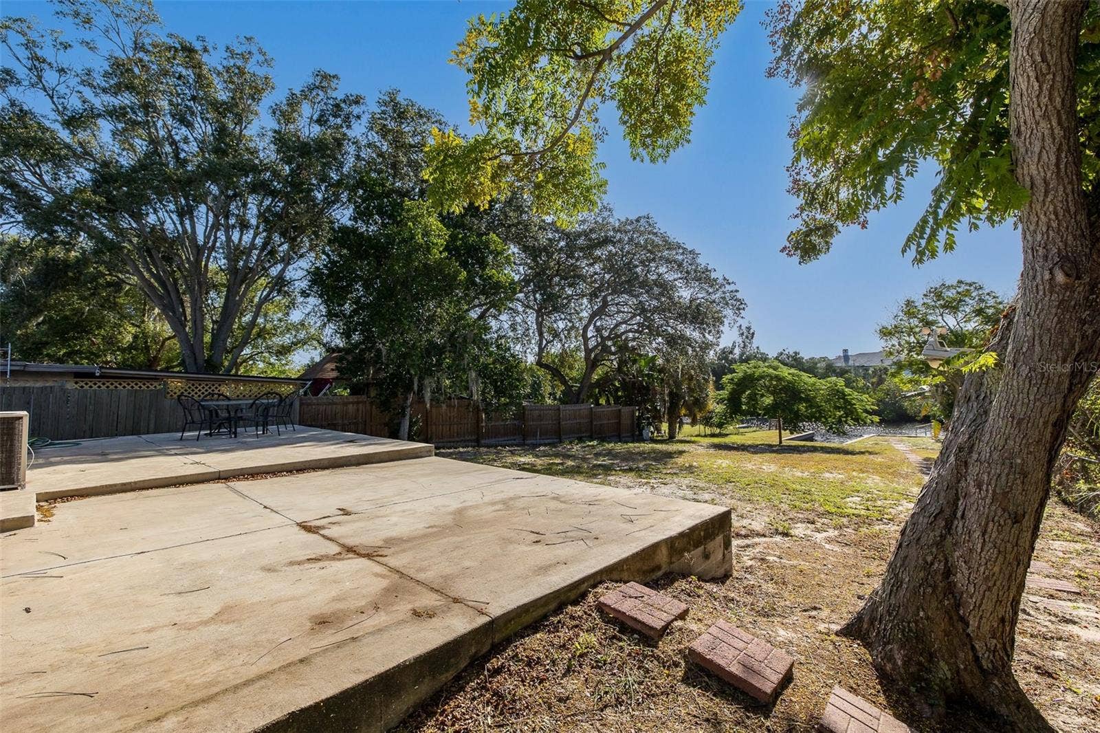 3138 BLUFF BOULEVARD, Holiday, FL 34691 Patio slab added