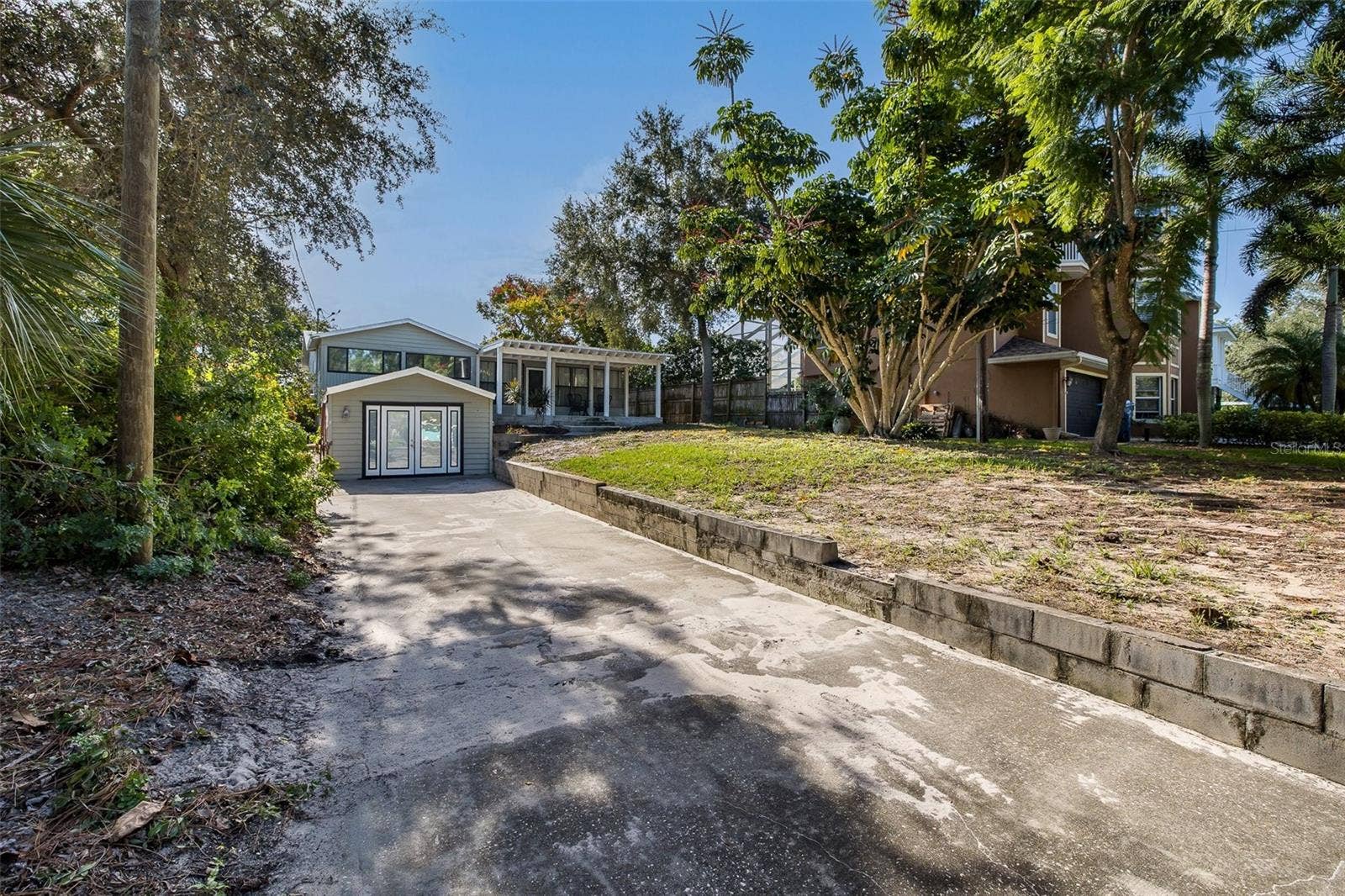 3138 BLUFF BOULEVARD, Holiday, FL 34691 3138 BLUFF BOULEVARD, Holiday, FL 34691