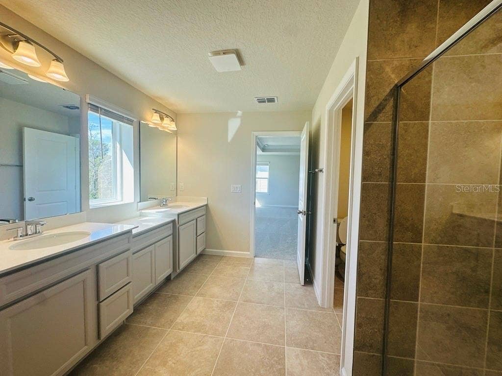 6024 CHESTNUT GROVE PLACE, St Cloud, FL 34771 6024 CHESTNUT GROVE PLACE, St Cloud, FL 34771