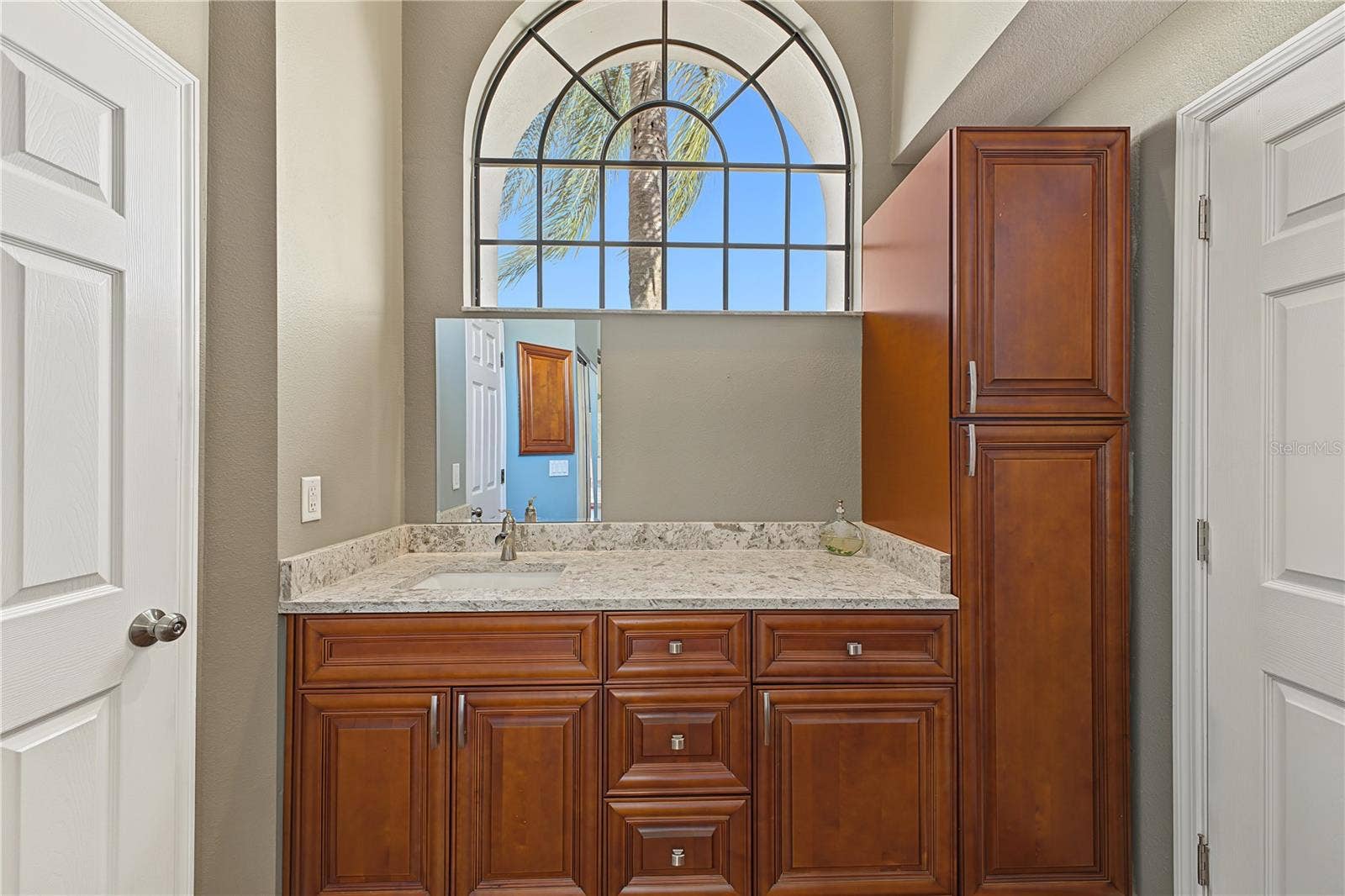 1382 OVERLAND DRIVE, Spring Hill, FL 34608 1382 OVERLAND DRIVE, Spring Hill, FL 34608