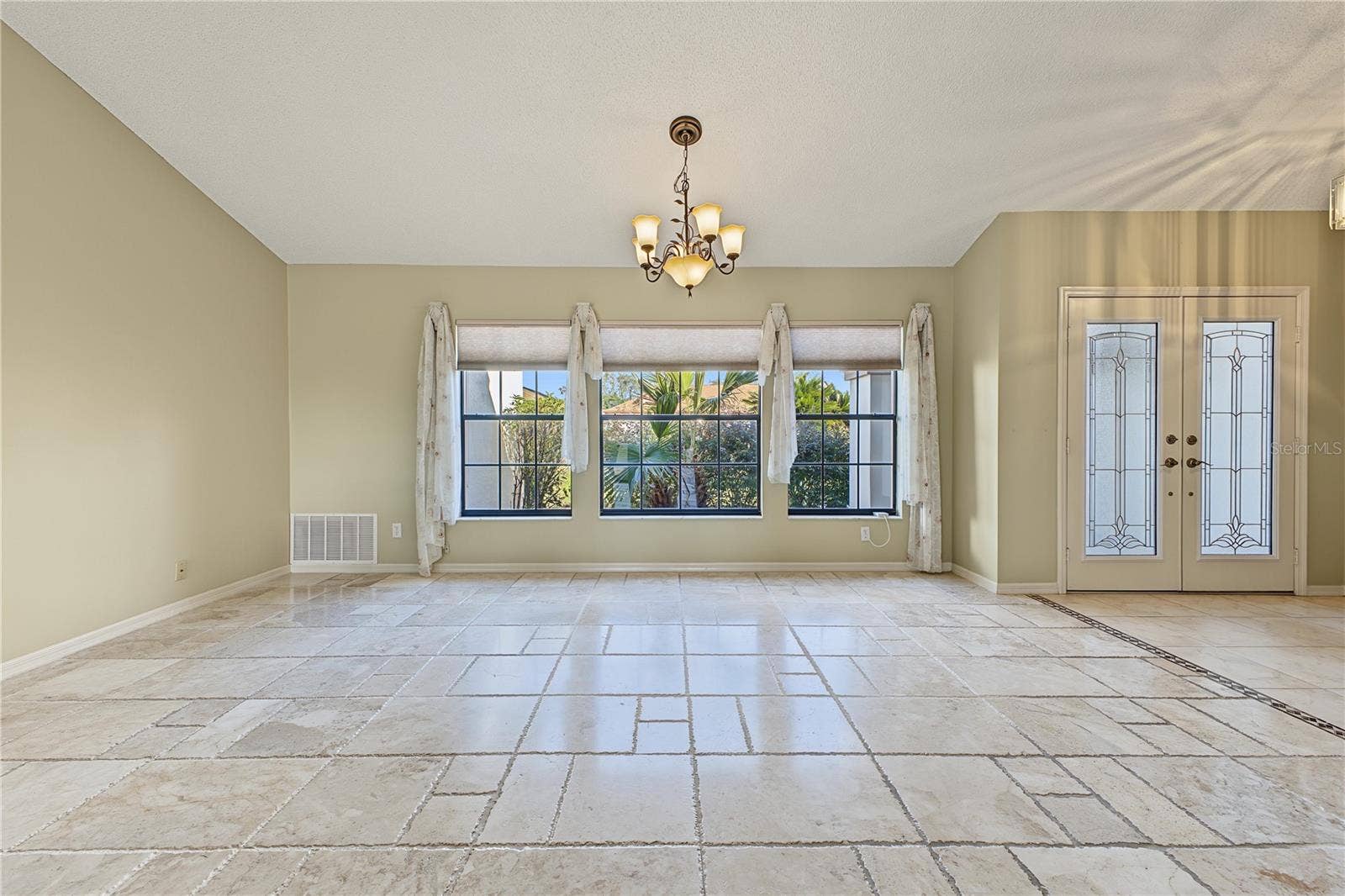 1382 OVERLAND DRIVE, Spring Hill, FL 34608 1382 OVERLAND DRIVE, Spring Hill, FL 34608