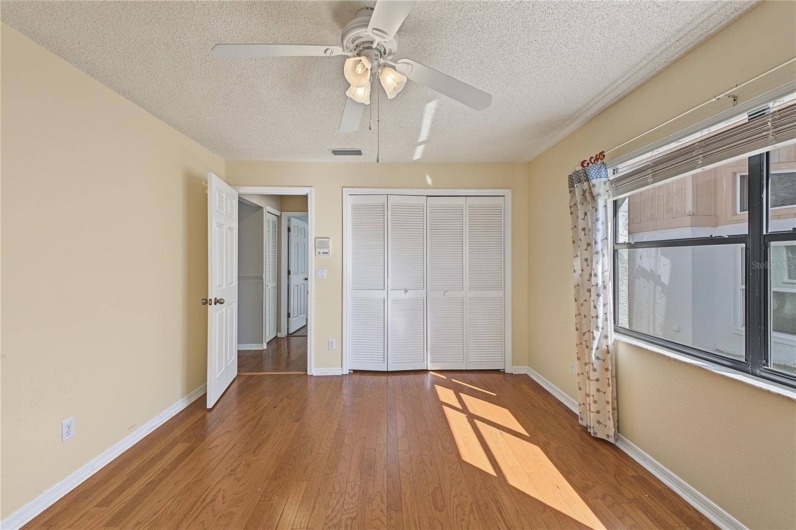 1382 OVERLAND DRIVE, Spring Hill, FL 34608 1382 OVERLAND DRIVE, Spring Hill, FL 34608