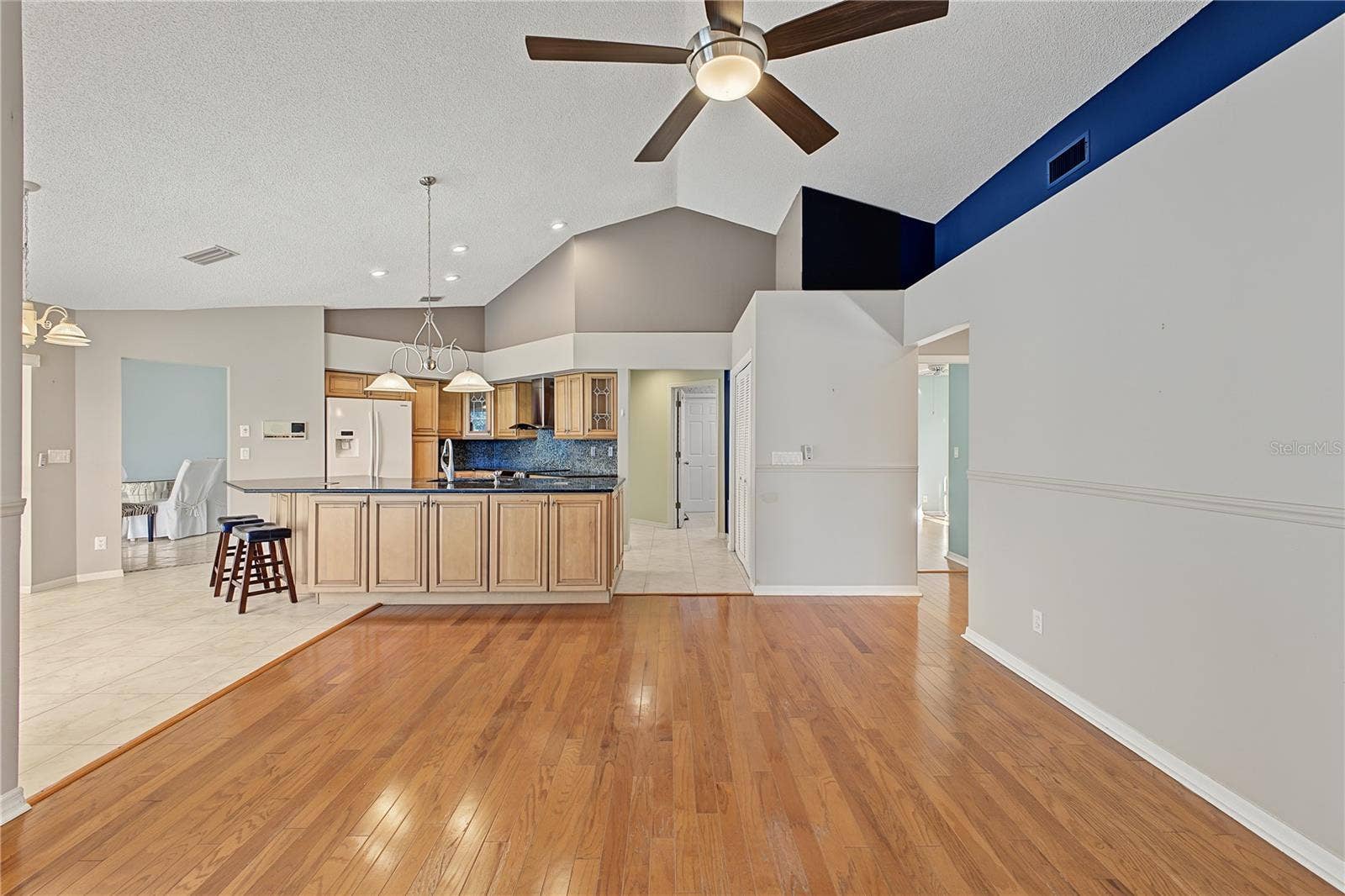 1382 OVERLAND DRIVE, Spring Hill, FL 34608 1382 OVERLAND DRIVE, Spring Hill, FL 34608