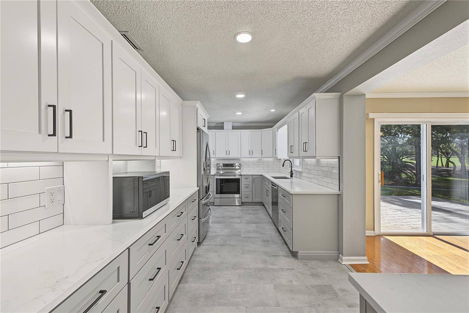 6318 DARIEN WAY, Spring Hill, FL 34606 6318 DARIEN WAY, Spring Hill, FL 34606