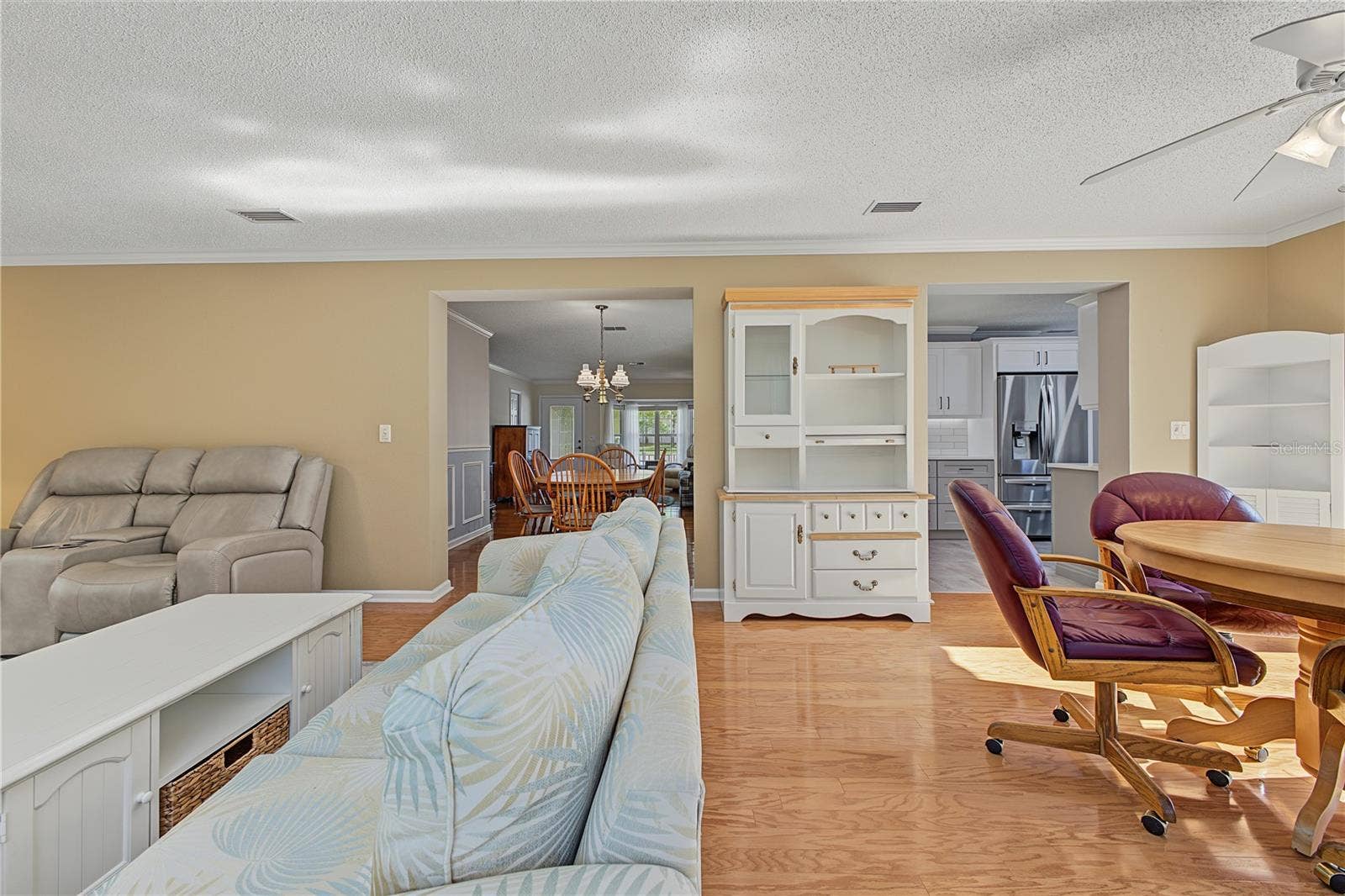 6318 DARIEN WAY, Spring Hill, FL 34606 6318 DARIEN WAY, Spring Hill, FL 34606