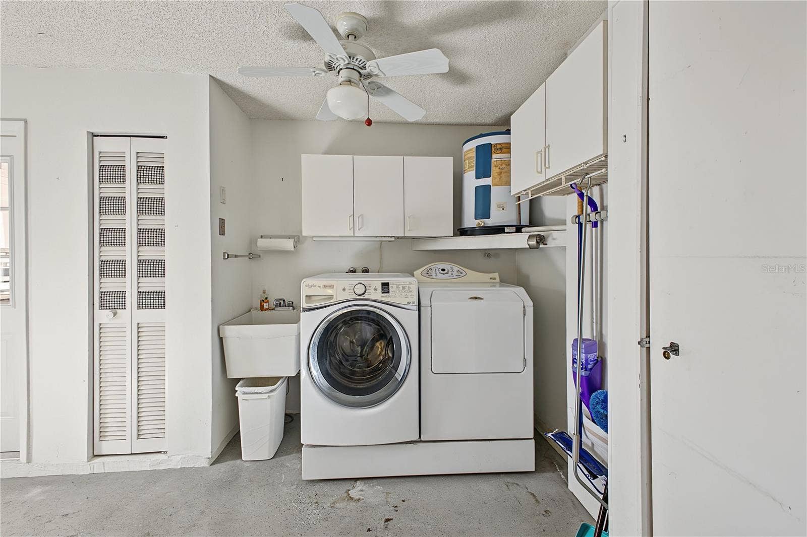 6318 DARIEN WAY, Spring Hill, FL 34606 6318 DARIEN WAY, Spring Hill, FL 34606