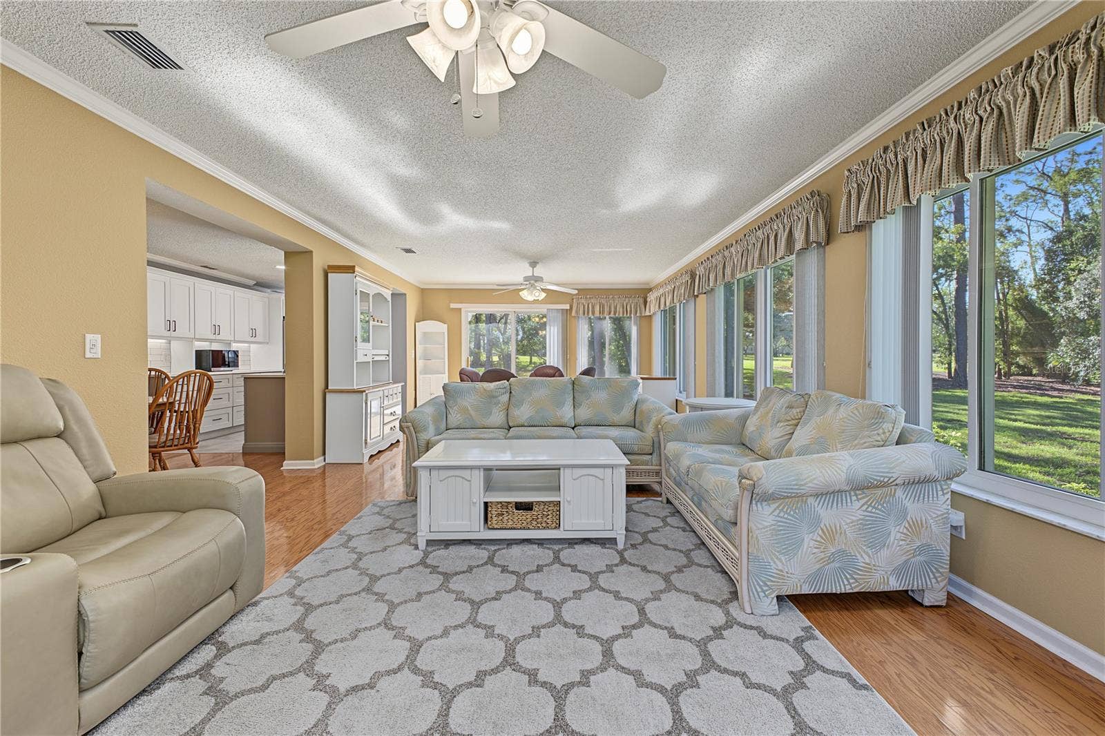 6318 DARIEN WAY, Spring Hill, FL 34606 6318 DARIEN WAY, Spring Hill, FL 34606