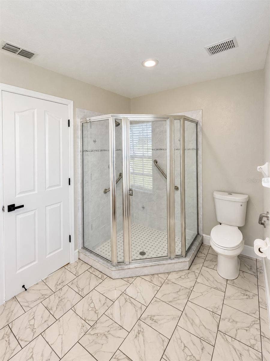 10500 TIMBERCREST ROAD, Spring Hill, FL 34608 Primary shower