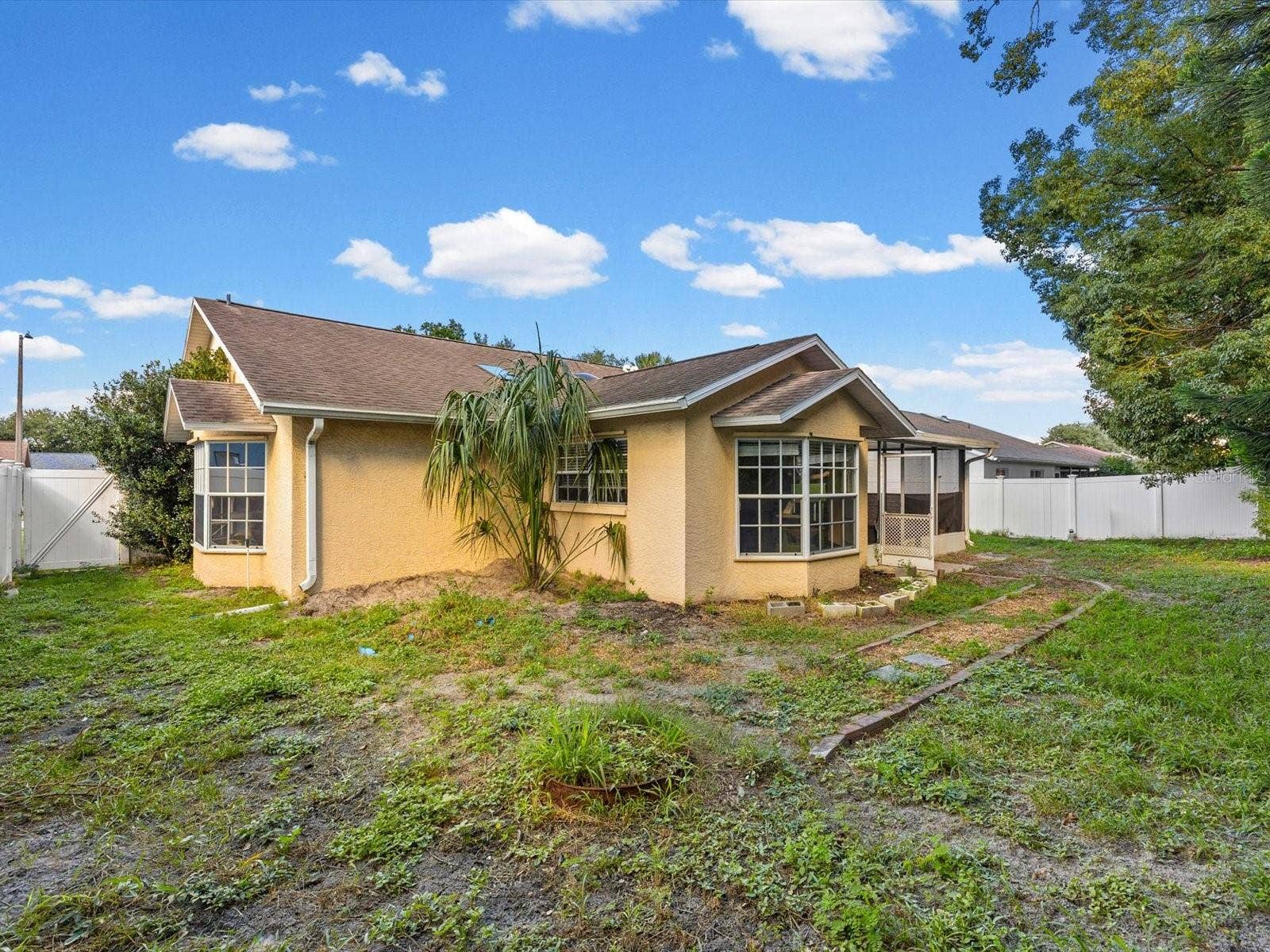 8350 ROYAL HART DRIVE, New Port Richey, FL 34653 8350 ROYAL HART DRIVE, New Port Richey, FL 34653